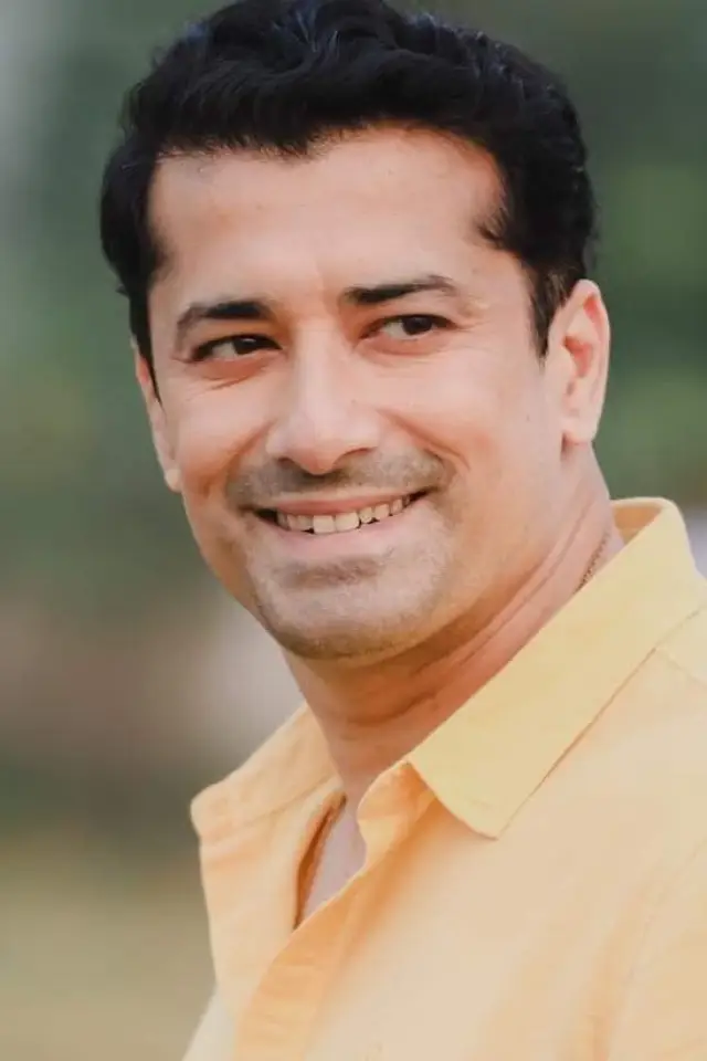 Фото  (Rishi Kaushik)