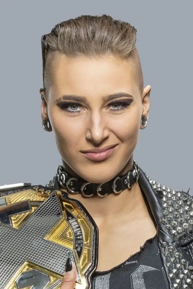 Фото Рія Ріплі (Rhea Ripley)
