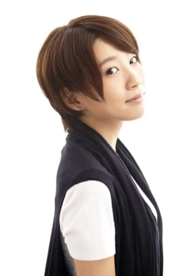 Фото Меґумі Сато (Megumi Satou)
