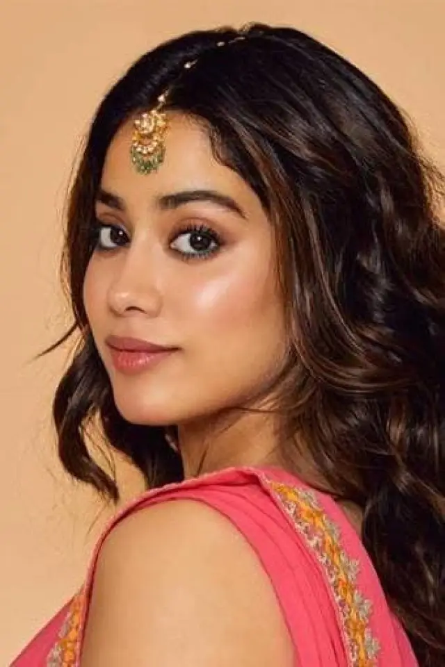 Фото Янгві Капур (Janhvi Kapoor)