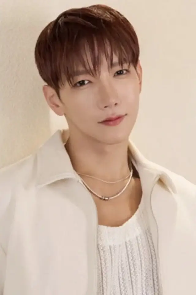 Фото Джун.К (Jun.K)