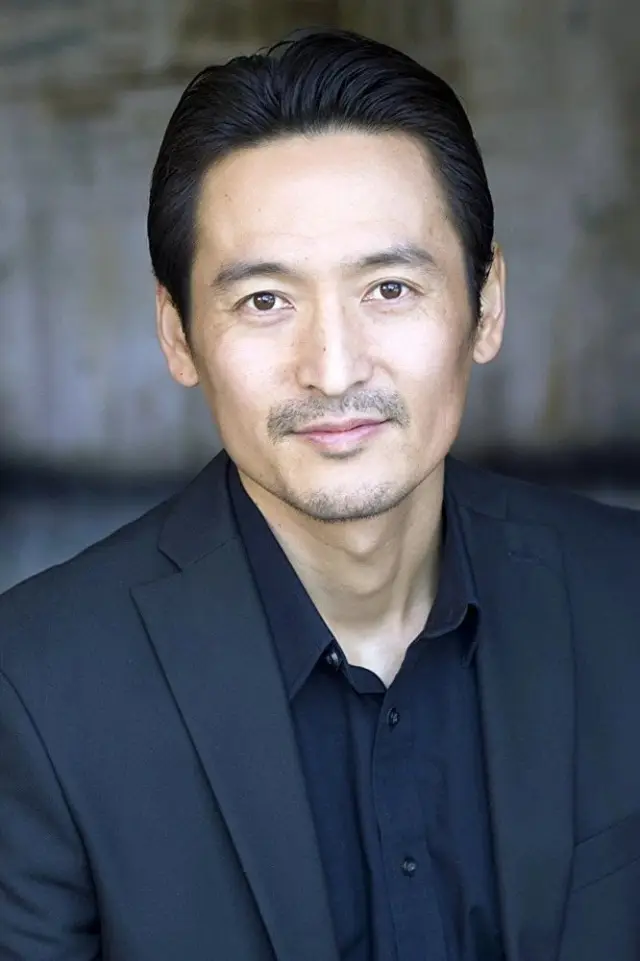 Фото  (Avery Wada)
