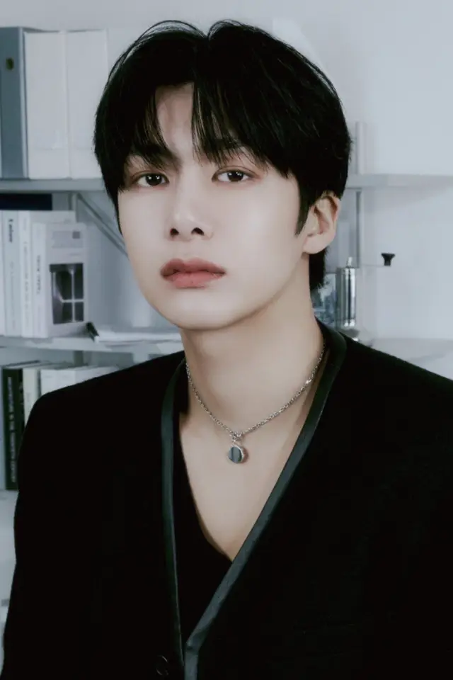 Фото  (HYUNGWON)