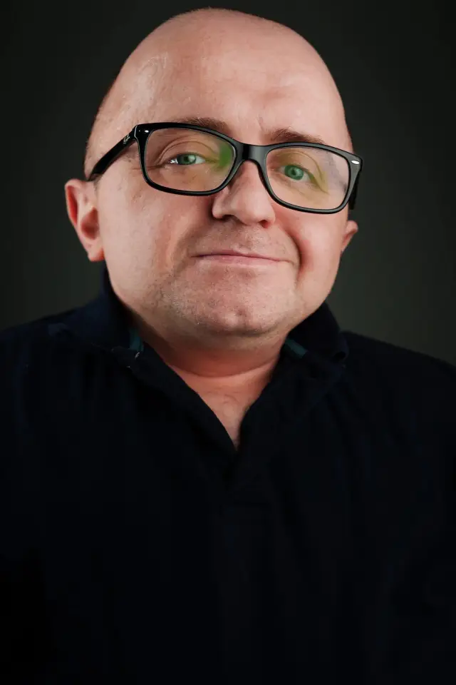 Фото  (Michel Cordey)