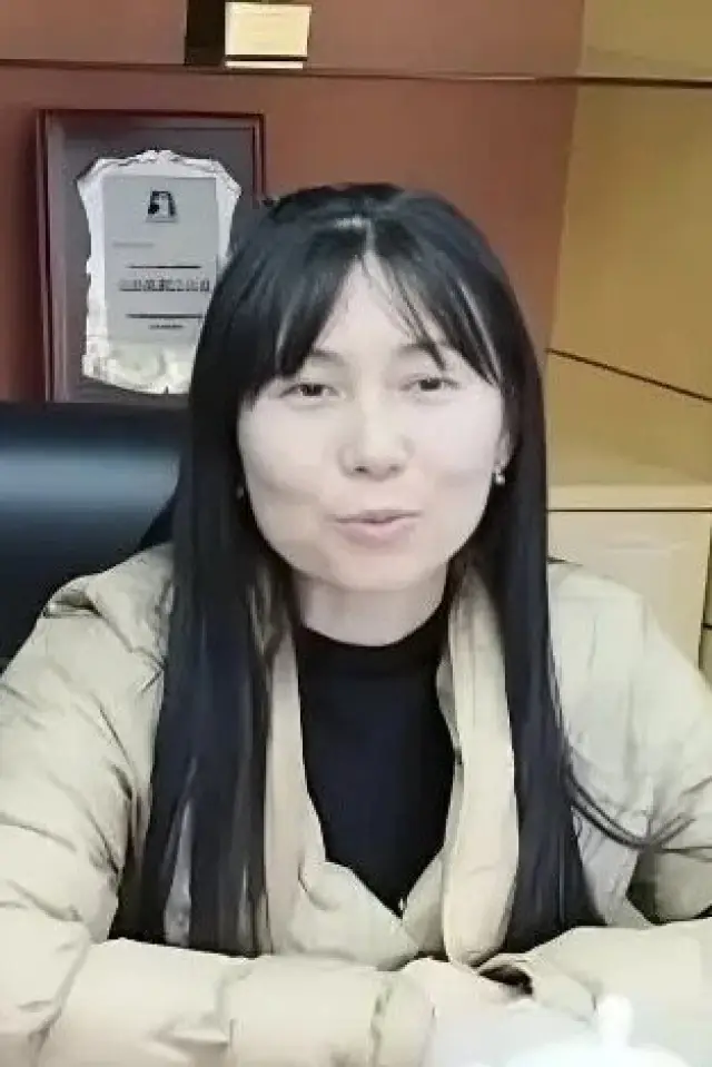Фото Даньцін Вань (Wan Danqing)