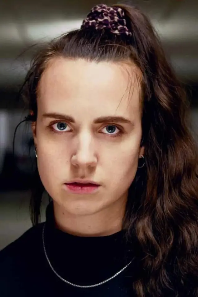 Фото  (MØ)