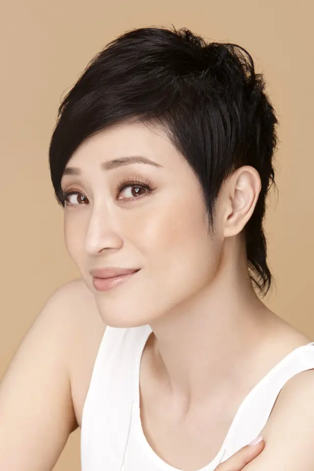 Фото  (Monica Chan Fat-yung)
