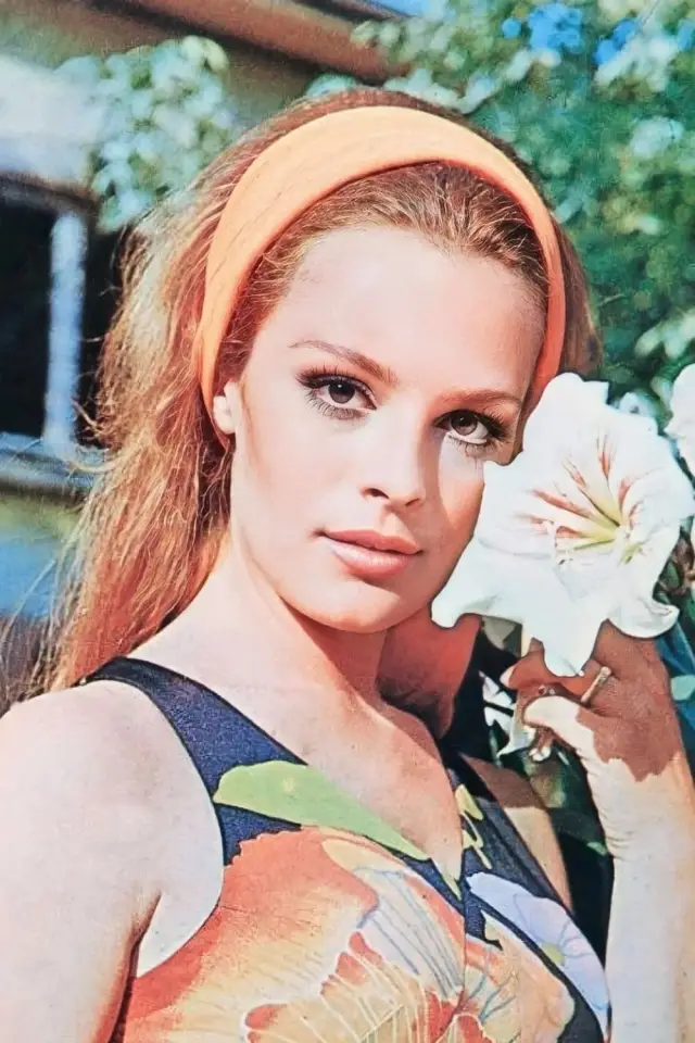 Фото  (Hülya Koçyiğit)