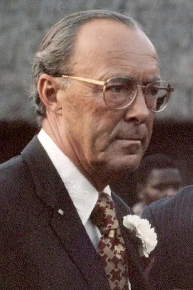 Фото  (Prince Bernhard of the Netherlands)