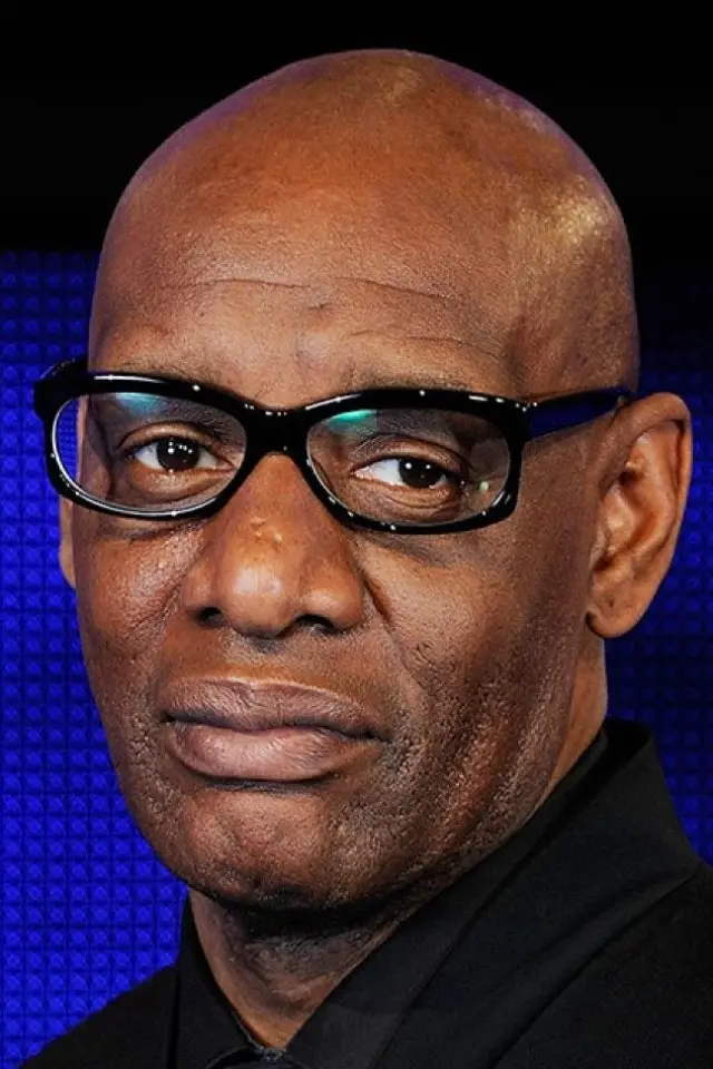 Фото  (Shaun Wallace)