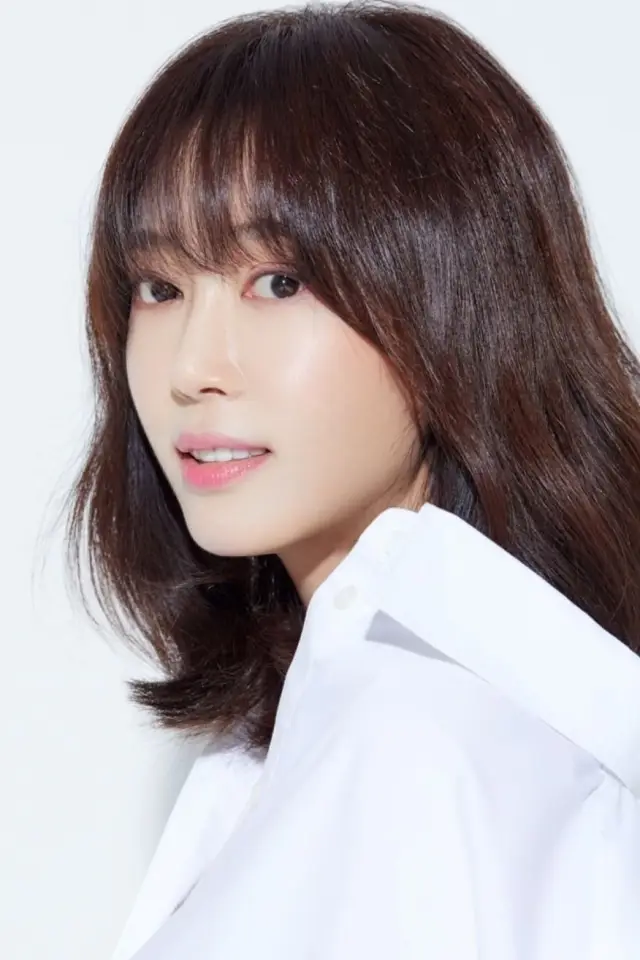 Фото Євон Кан (Ye-won Kang)