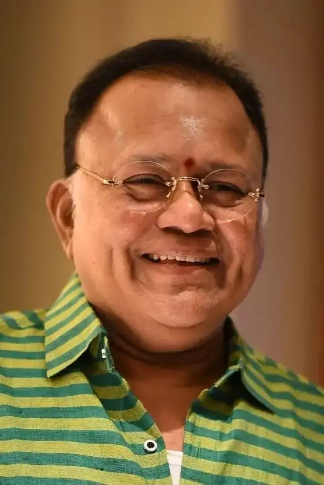 Фото Радха Раві (Radha Ravi)