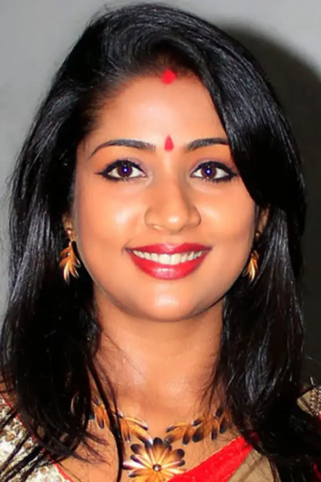 Фото  (Navya Nair)