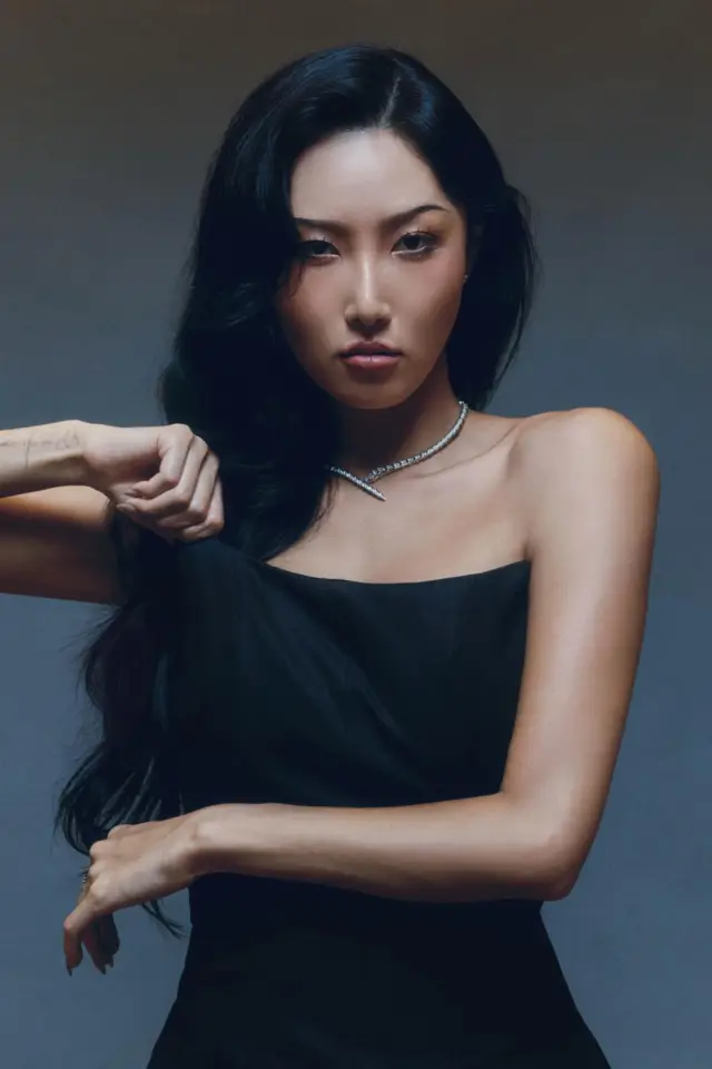 Фото Хваса (Hwasa)