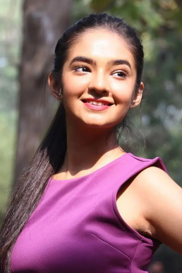 Фото  (Anushka Sen)