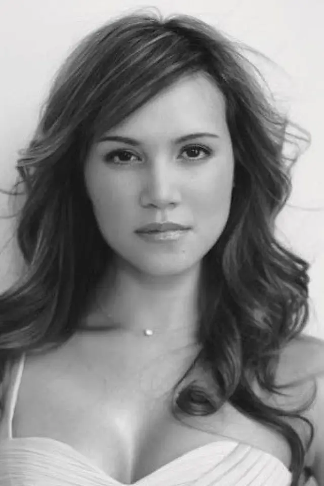 Фото  (Tata Young)