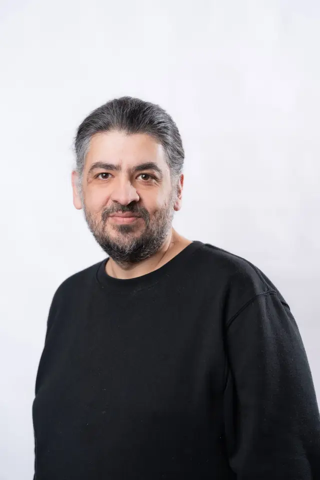 Фото  (Navid Nikkhah Azad)