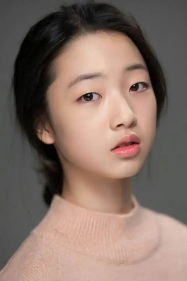 Фото  (Eun Yeo-jin)