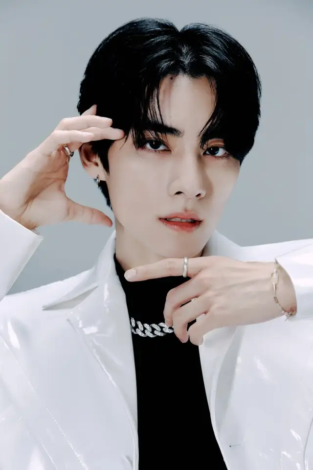 Фото  (Xiaojun)