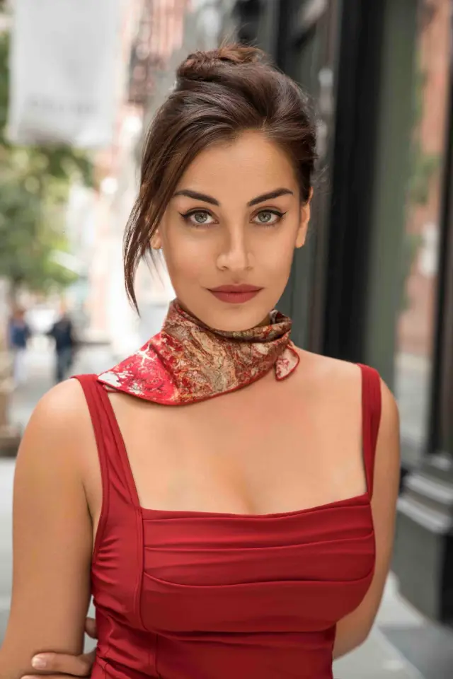 Фото Лара Вулф (Lara Wolf)