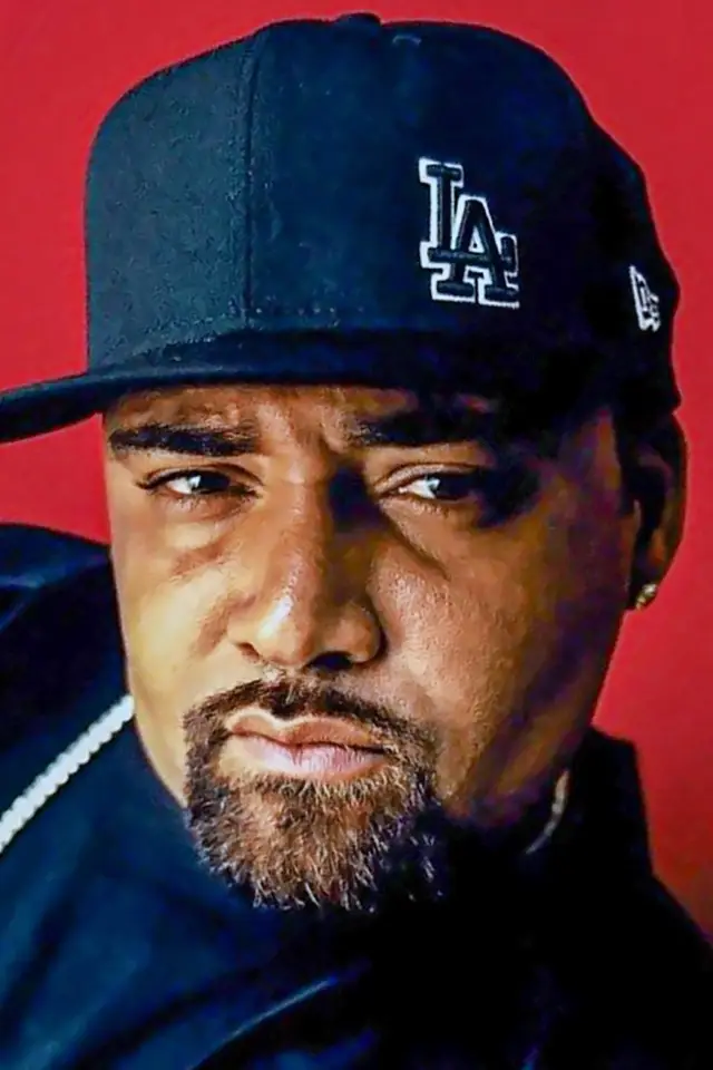 Фото  (Mack 10)