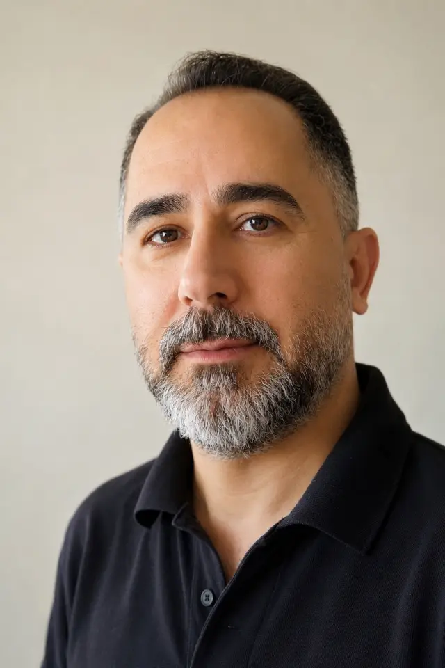 Фото  (Hamed Zolfaghari)