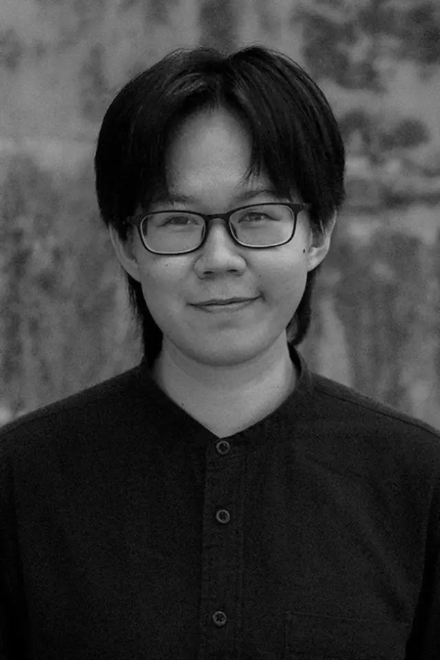 Фото  (Mickey Lai)