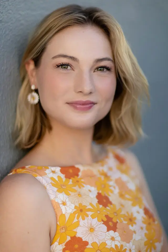Фото  (Eliza Allen)