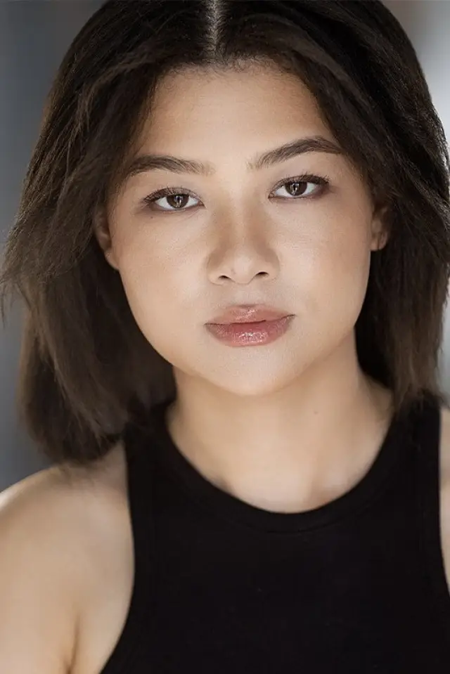 Фото  (Sabrina Jie-A-Fa)