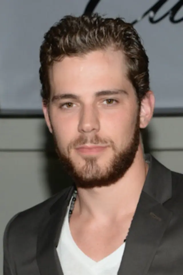 Фото  (Tyler Seguin)