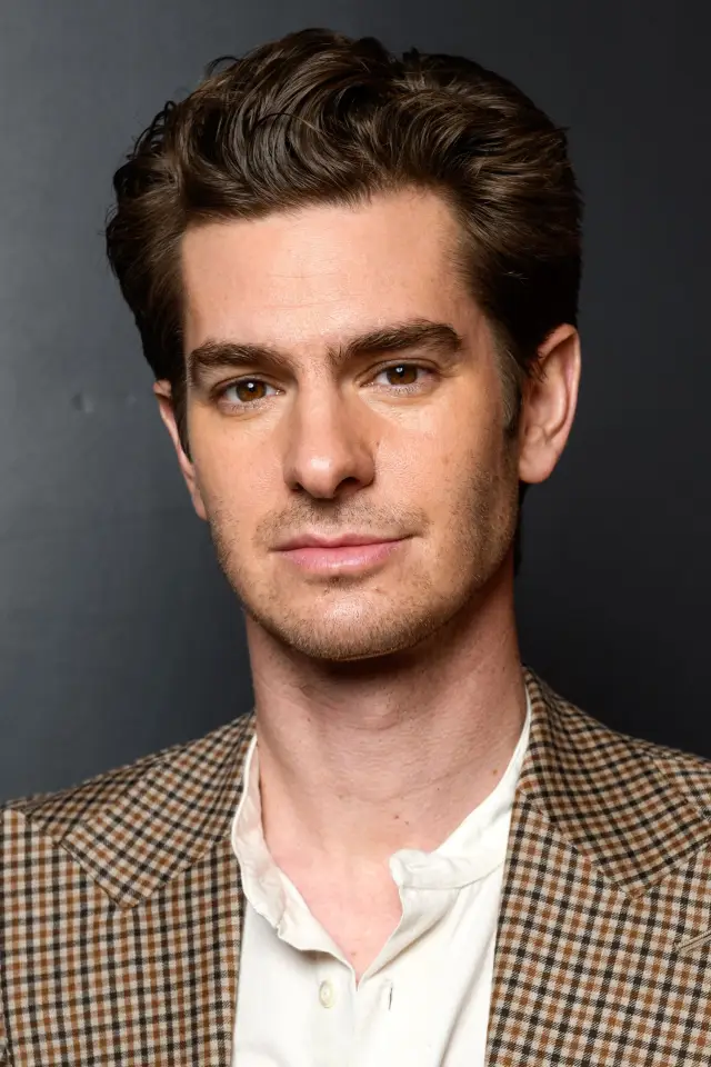 Фото Ендрю Ґарфілд (Andrew Garfield)