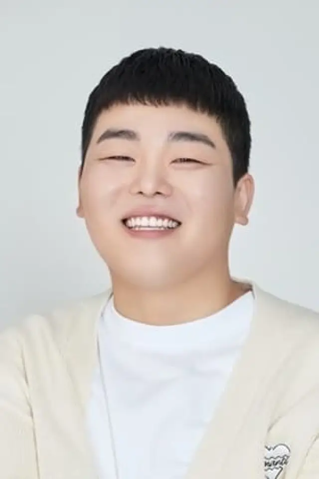 Фото Лі У Дже (Lee Woo-je)