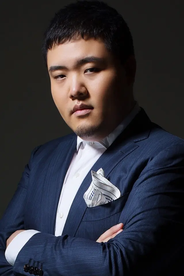 Фото  (Yuren Wang)