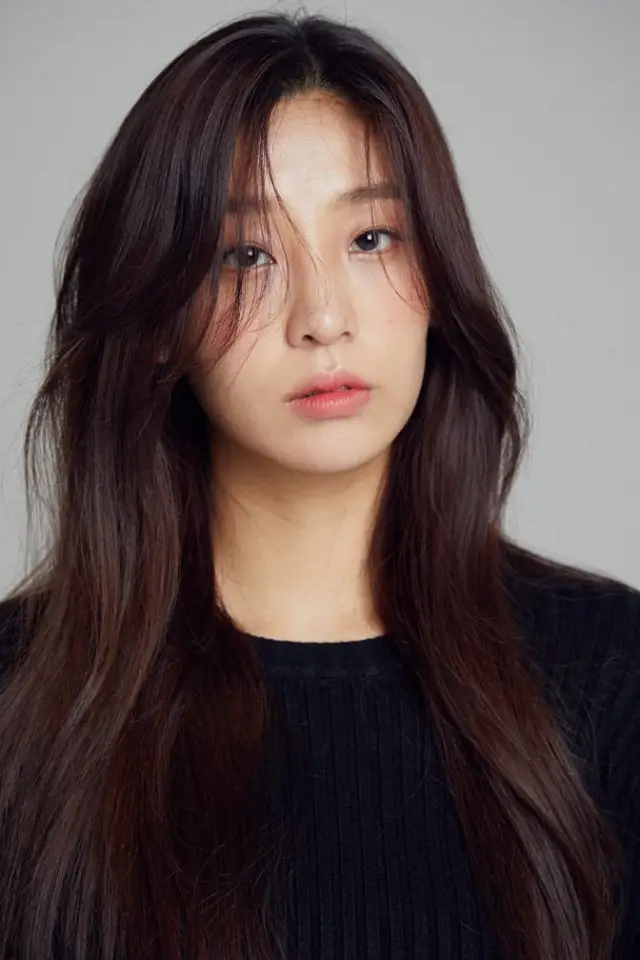 Фото  (Lee Seo-bin)