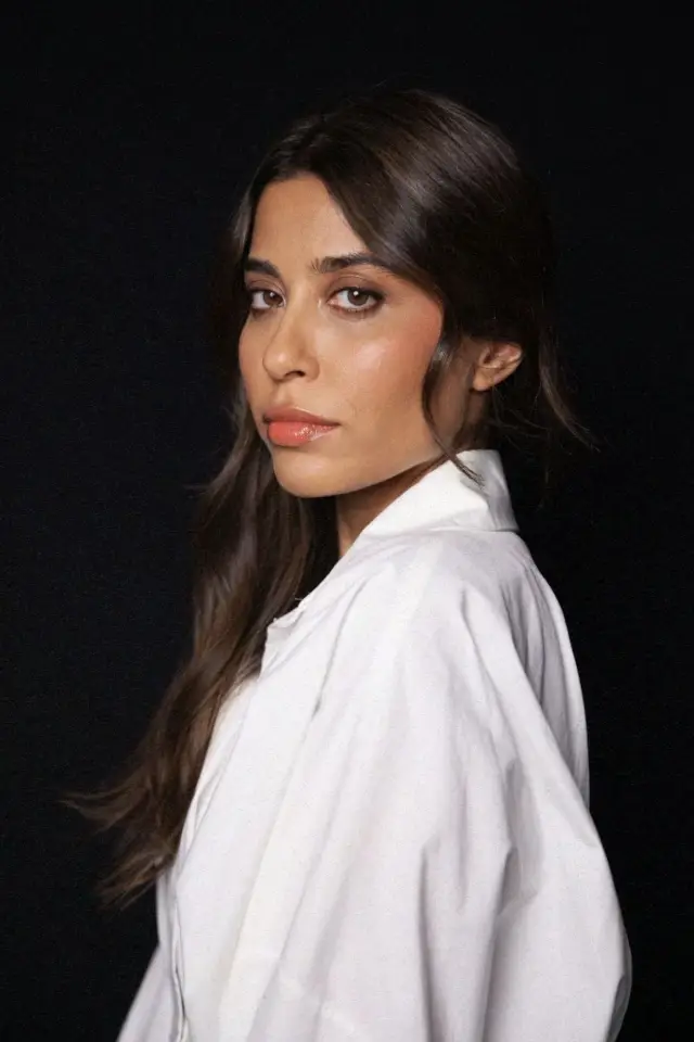 Фото Ніда Чоудрі (Nida Chowdhry)