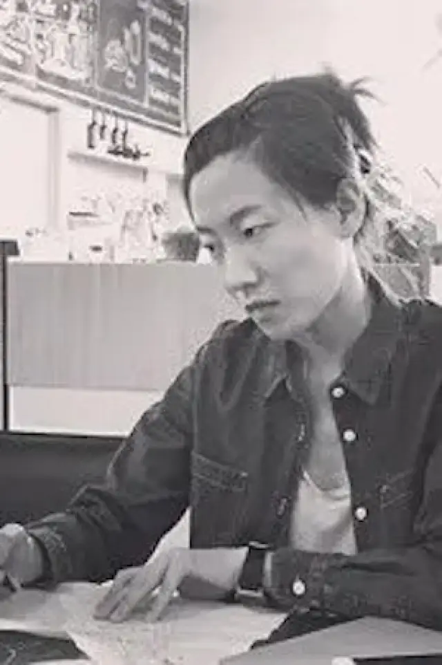Фото  (Qiu Yujie)