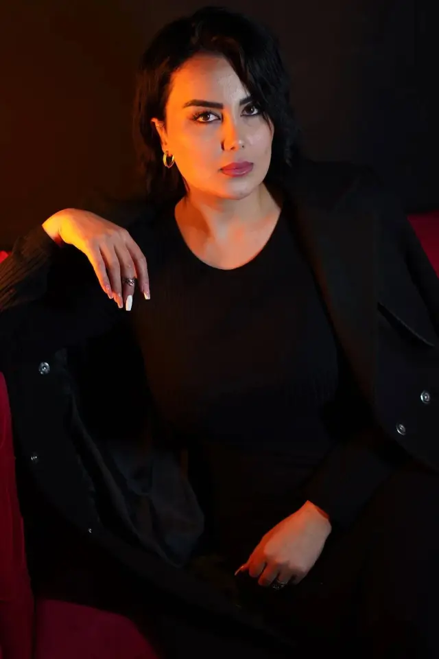 Фото  (Chrika Abarash)