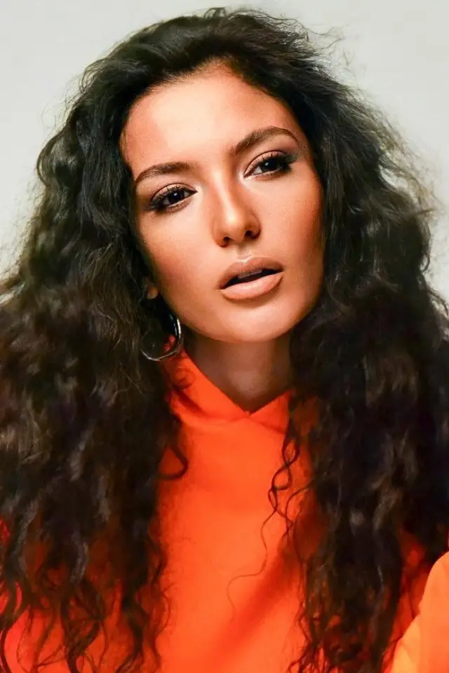 Фото  (Dilara Kazimova)