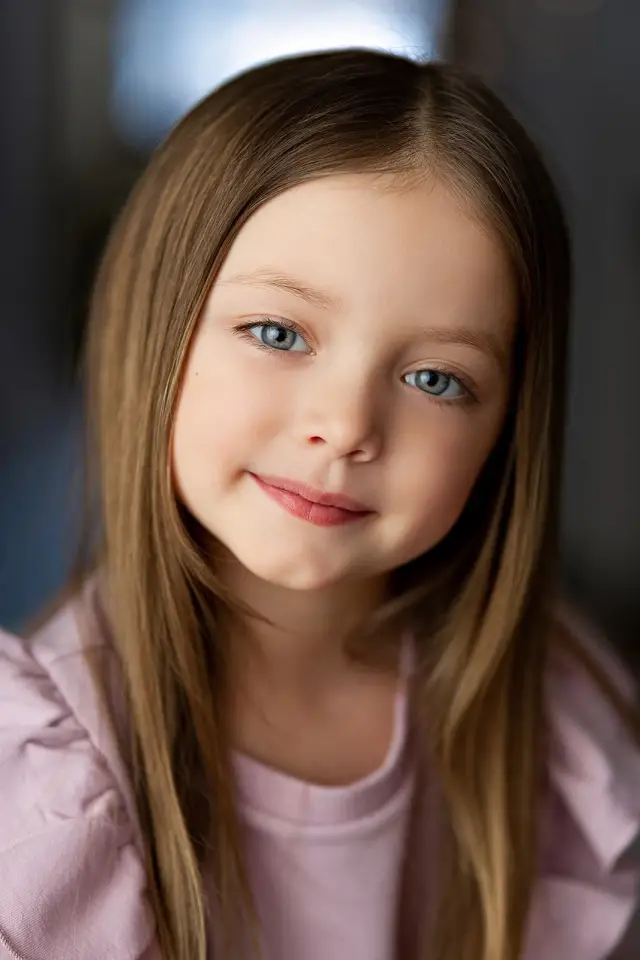 Фото Емілі Мітчелл (Emily Mitchell)