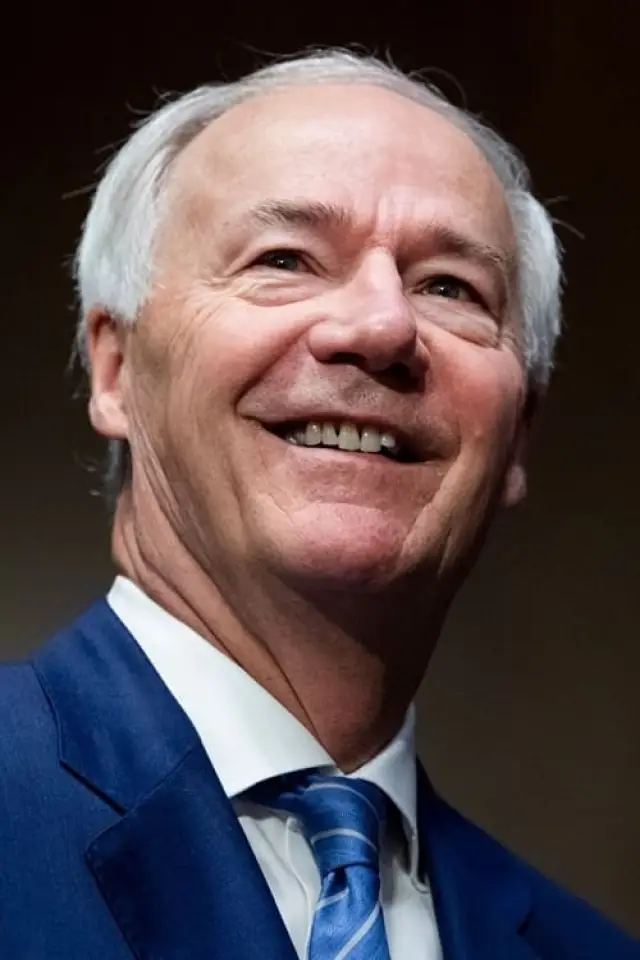 Фото Аса Хатчинсон (Asa Hutchinson)