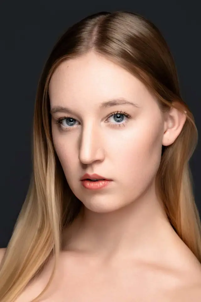 Фото  (Gabrielle Chevalier)