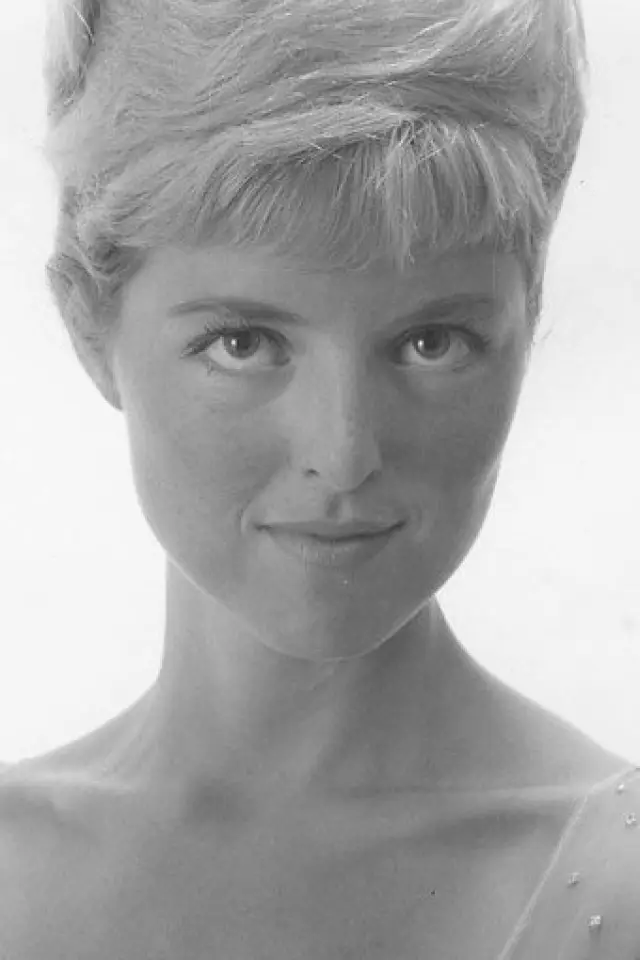 Фото Джульєт Андерсон (Juliet Anderson)