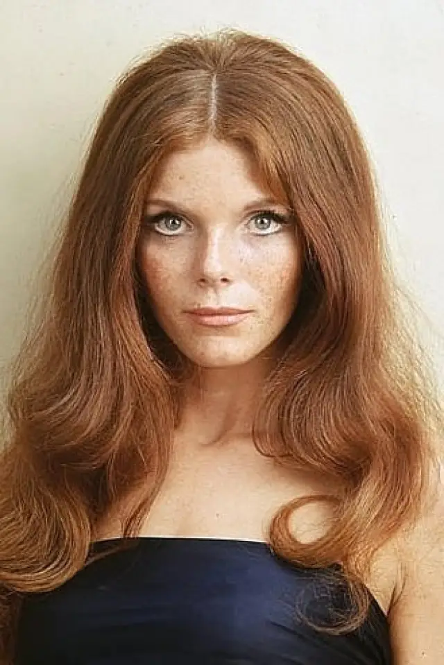 Фото Саманта Еггар (Samantha Eggar)