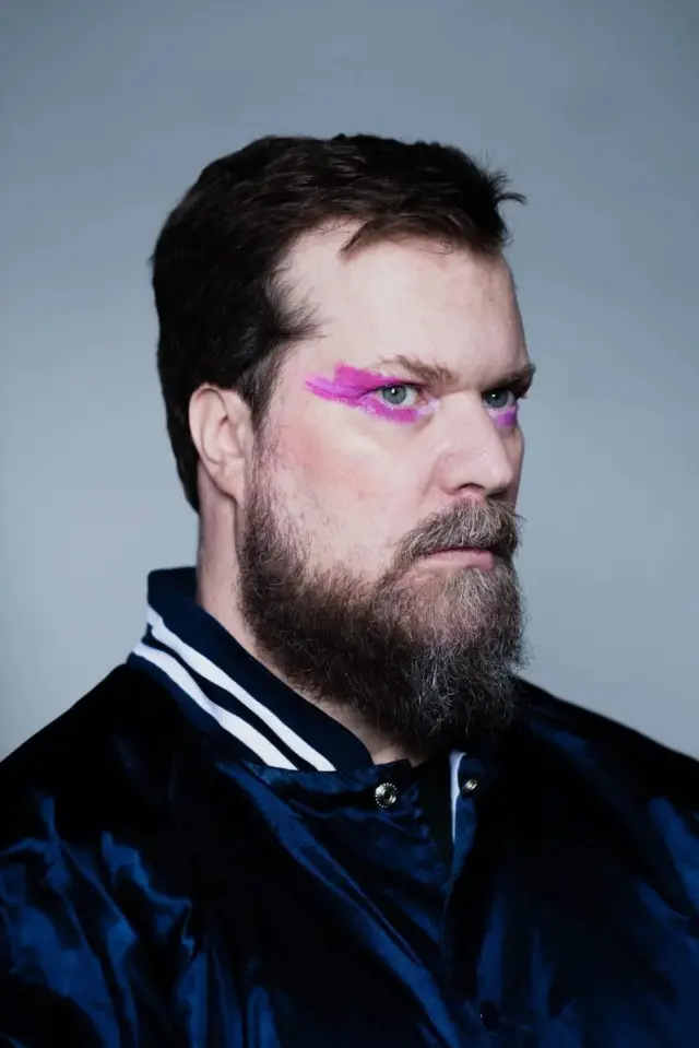 Фото  (John Grant)