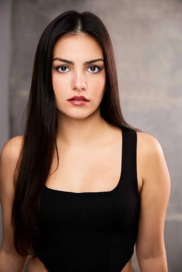 Фото  (Viridiana Márquez)