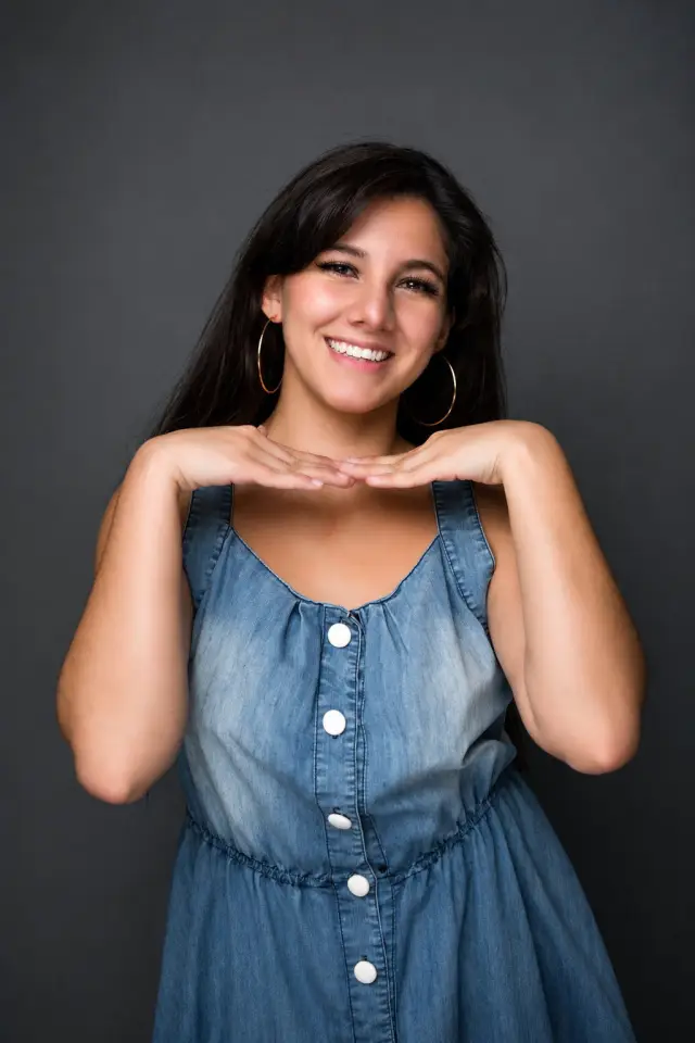Фото  (Andrea Azomoza)