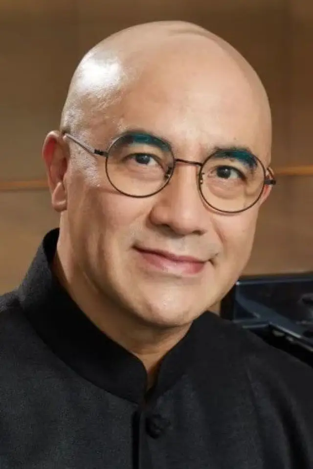 Фото  (Kong Xiangdong)