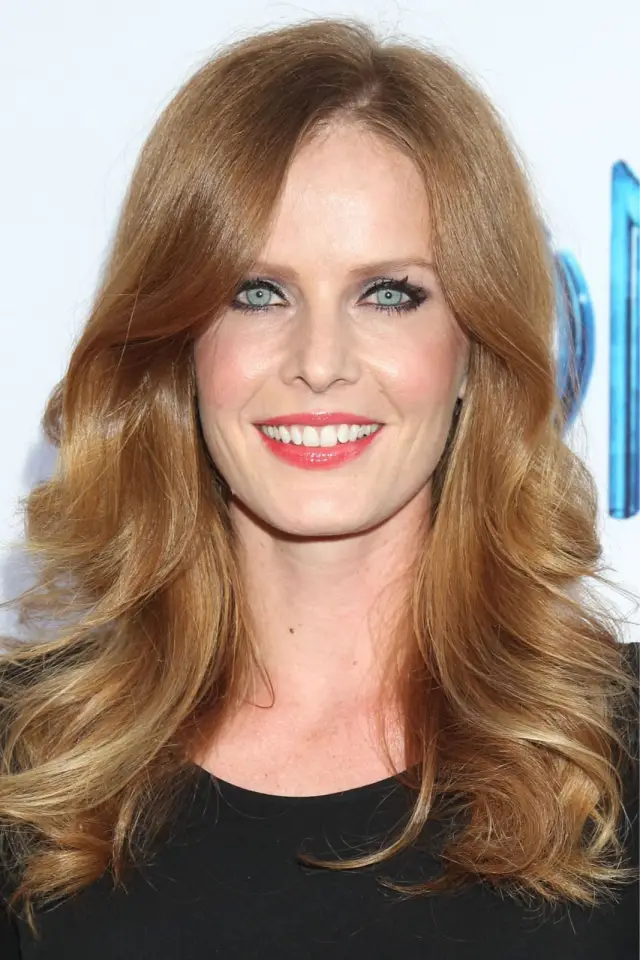 Фото Ребекка Мадер (Rebecca Mader)