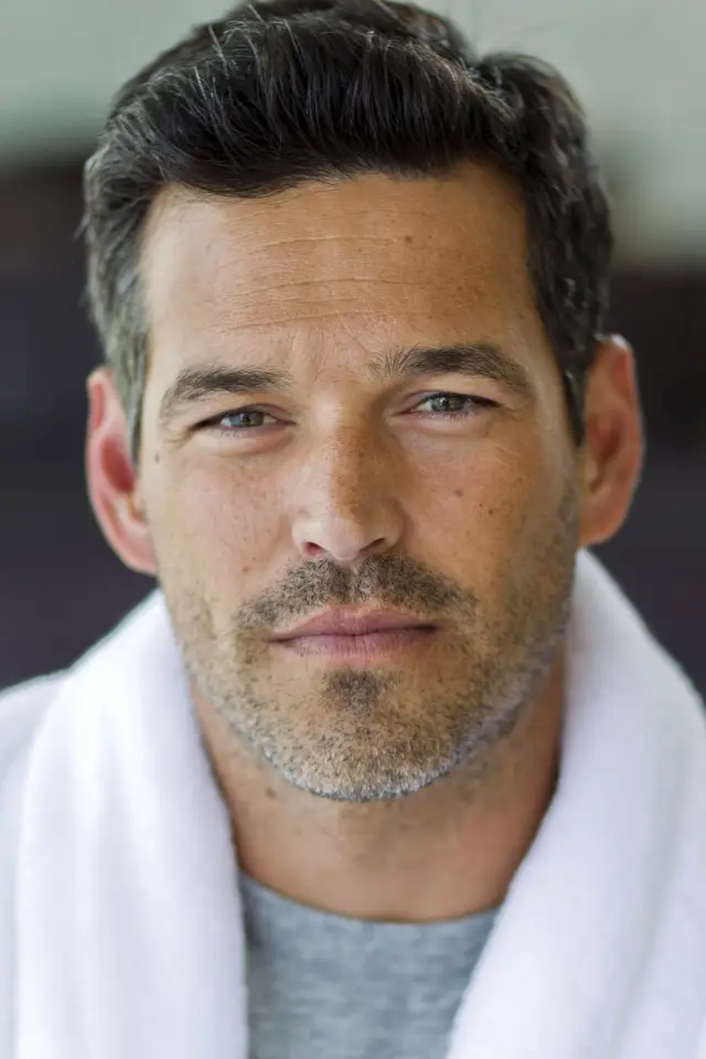 Фото Едді Сібріан (Eddie Cibrian)