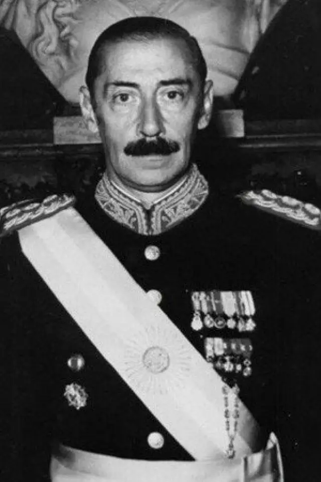 Фото  (Jorge Rafael Videla)